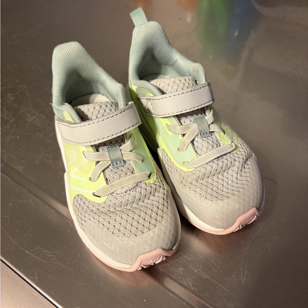 New Balance Toddler Grey, Pink & Green sneakers size 8